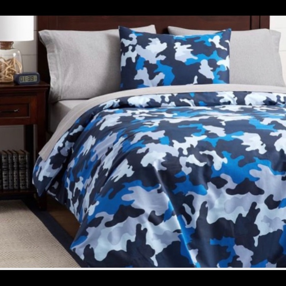 Pottery Barn Duvet twin  Kids or Teen I